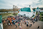 Муромляне встретили Благодатный огонь